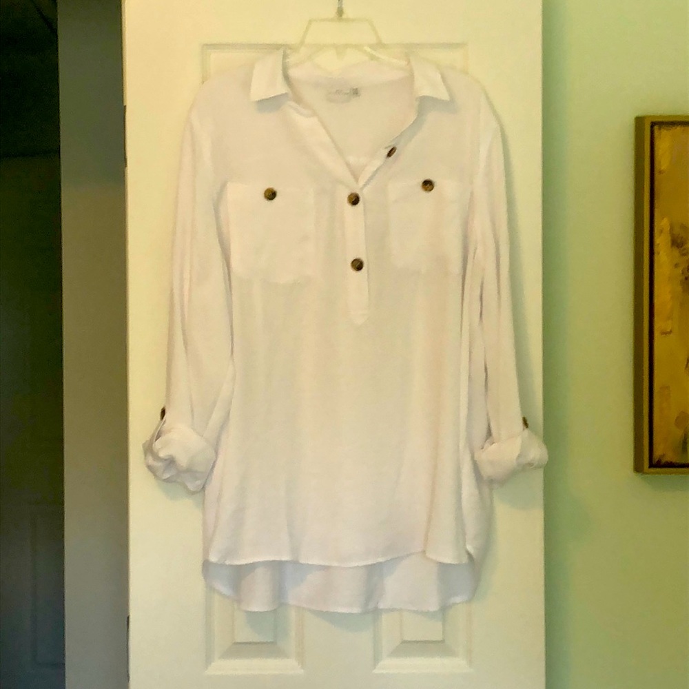 White collared tunic